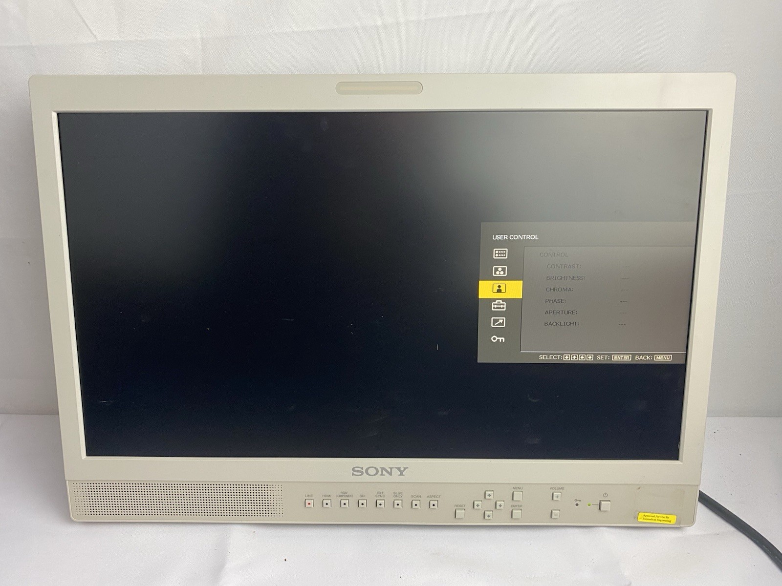 Sony LMD2110MD/OL Medical 21.5" LCD Monitor 100-240V, 50/60Hz, 1.3-0.6A