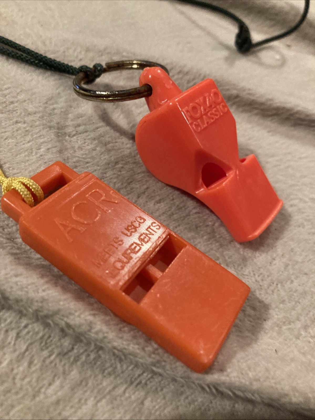 Vintage scuba diving FOX40 Classic Whistle And a ACR FLAT WHISTLE