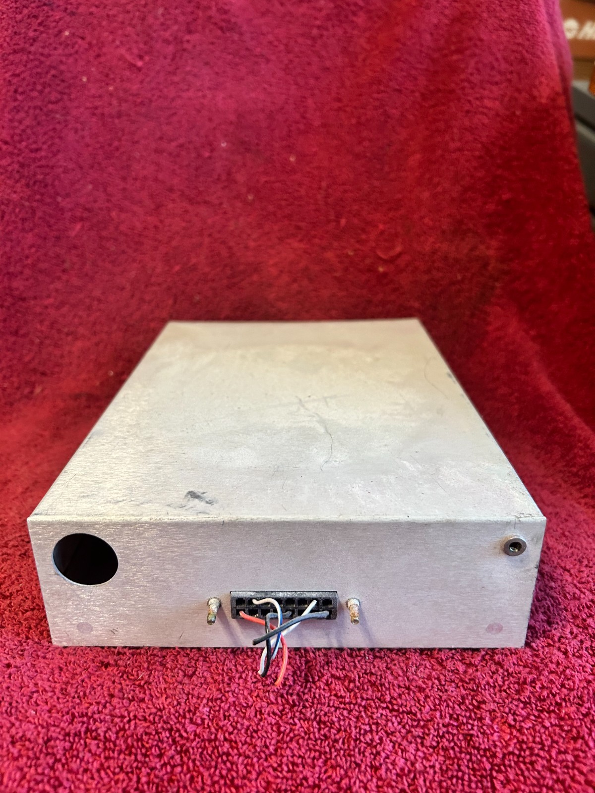 AVIONICS INNOVATIONS MOUNTING TRAY & CONNECTOR FOR AI-CD CD PLAYER P/N 14001-00