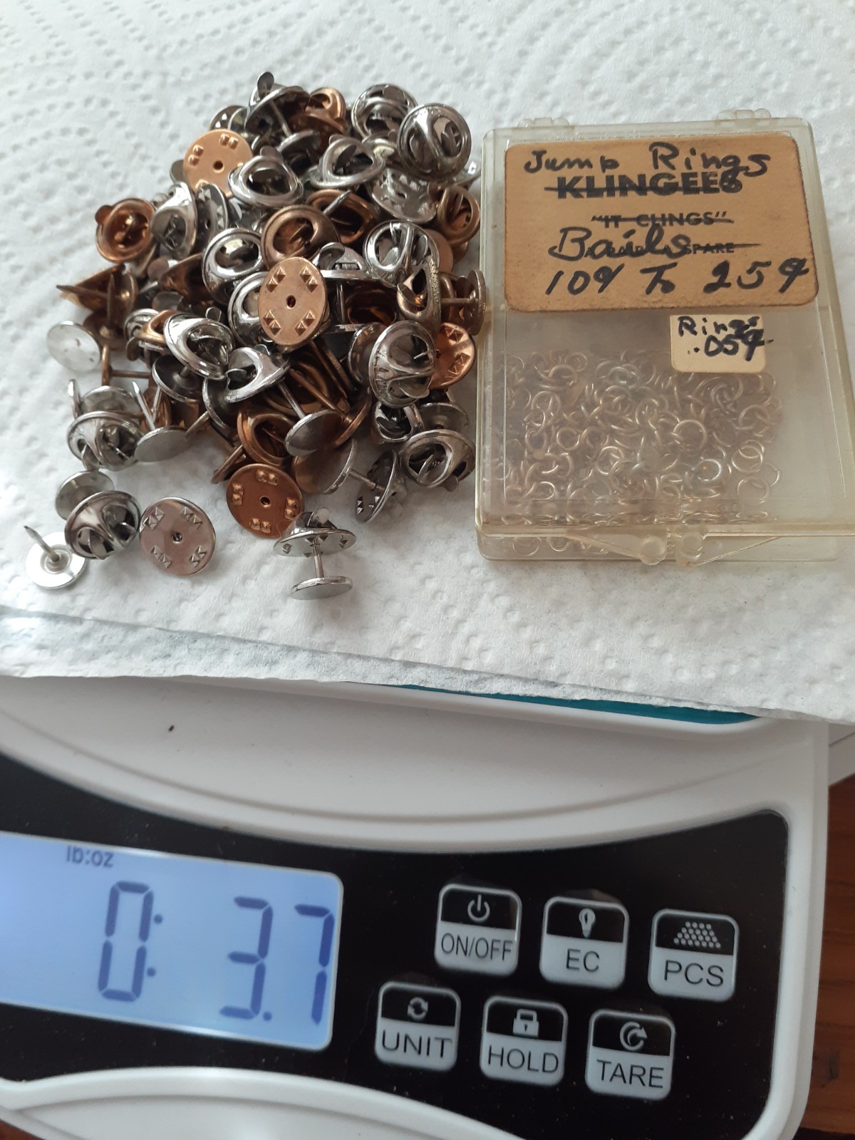 Vintage Jewelry Crafters  Supplies  Jewelry   Bales  Rings  Pins  Lot 1