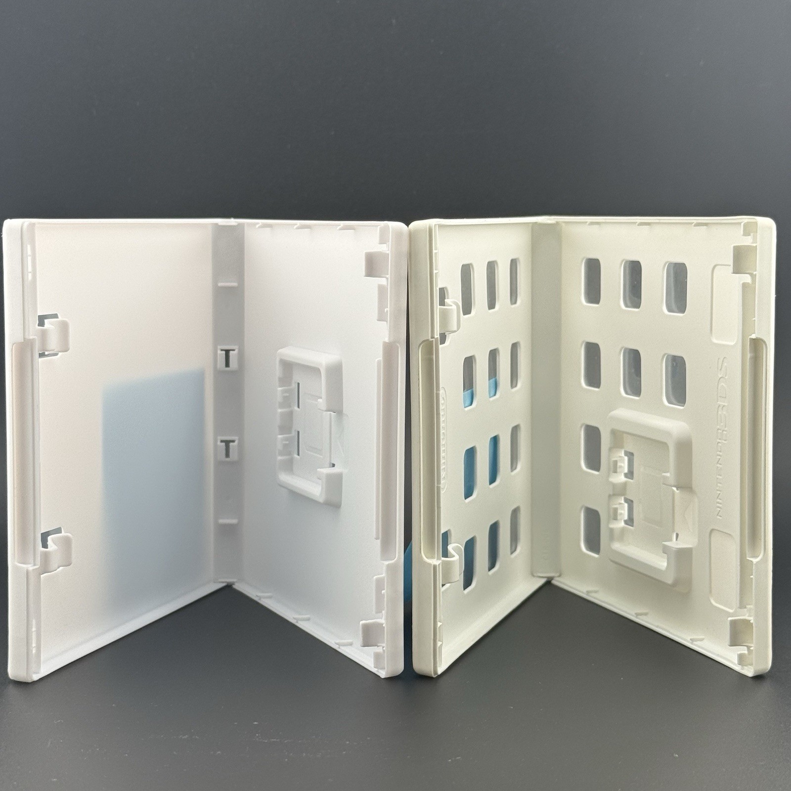 Nintendo 3DS Replacement Cases White Cartridge Slot Game Case Color & Dimension