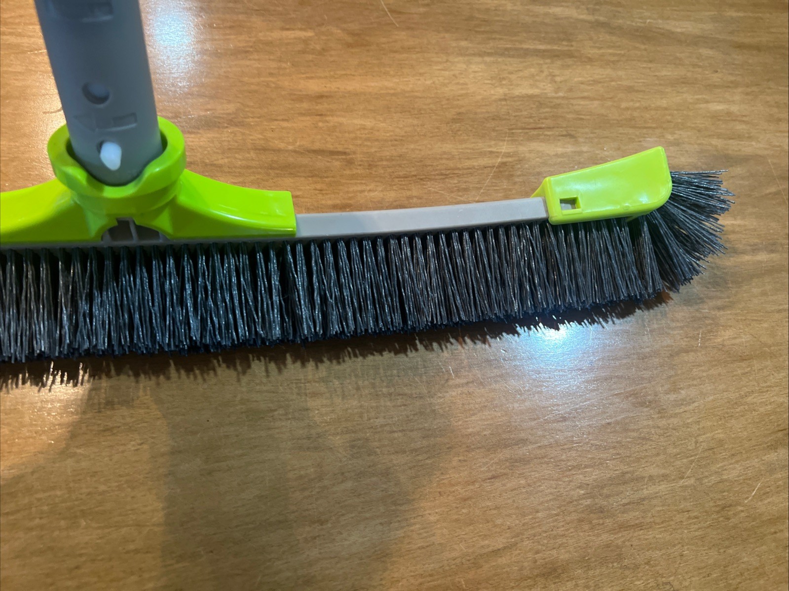 22” Animal Pebble Pool Brush (Grit Bristle)