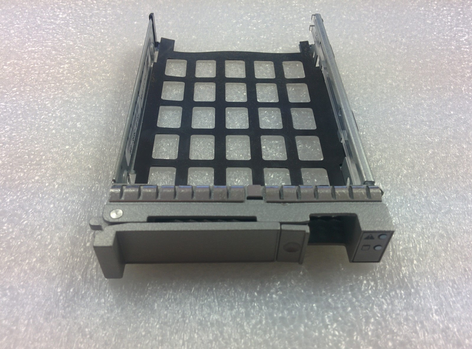 NEW Cisco 2.5" Mounting Bracket 800-35052-01 E0+
