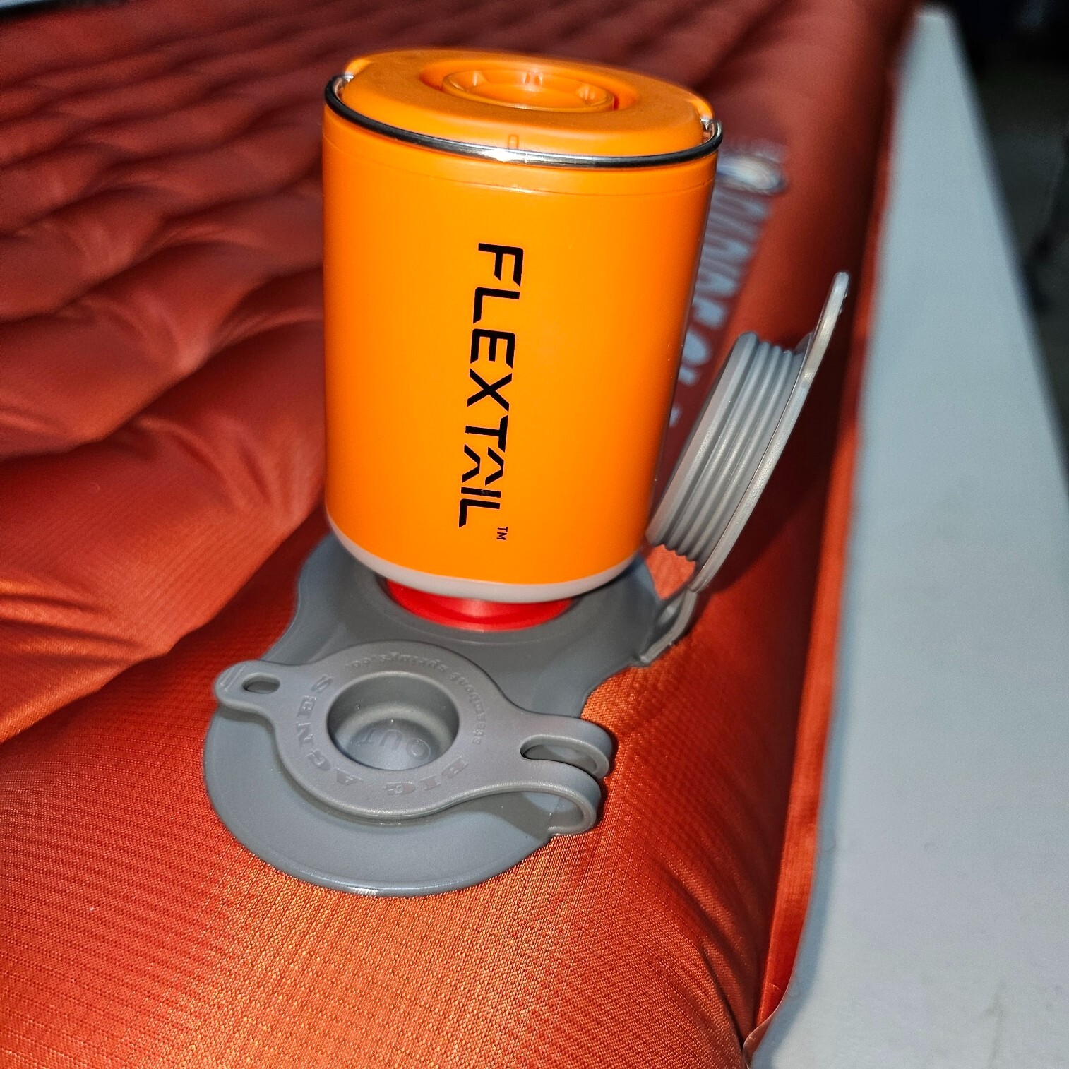 Flextail pump to Big Agnes camping pad adaptor