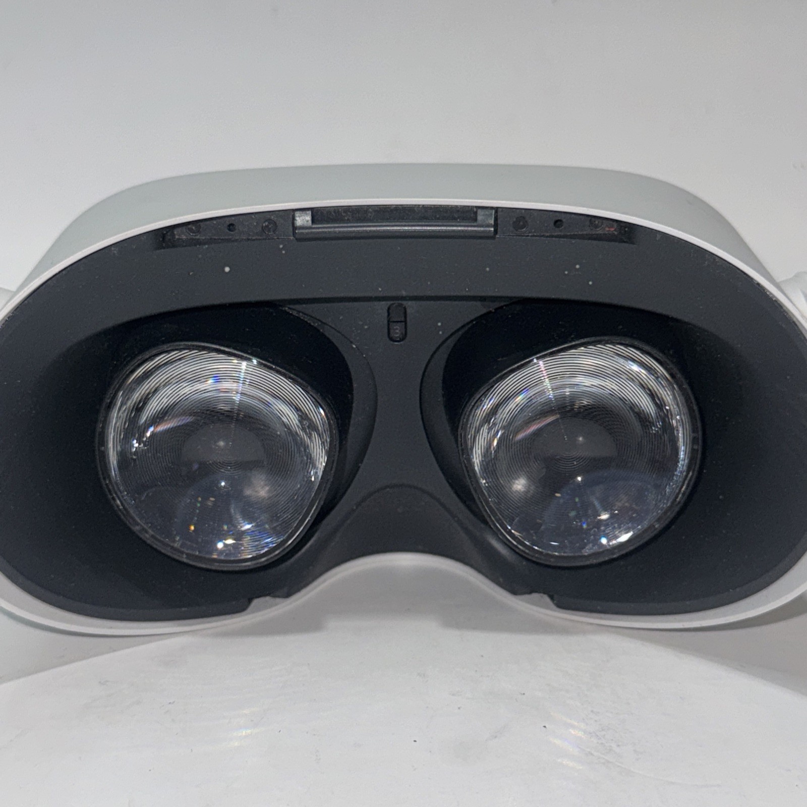 Meta Oculus Quest 2 VR 128GB HEADSET ONLY Tested Works No Controllers Or Strap