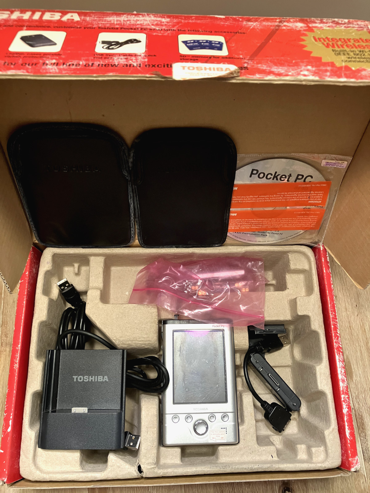 Toshiba Pocket Pc e740 Vintage Low Production. **untested*