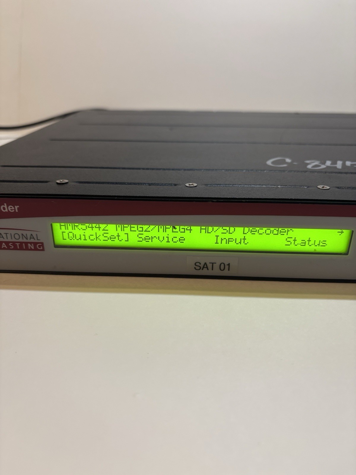 International Datacasting HMR5442 Decoder Video Receiver 100-240 VAC 60-50 HZ