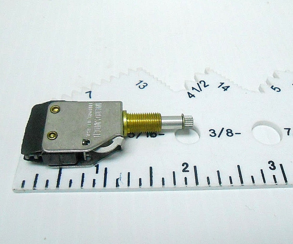 1PB83-T2 MICROSWITCH / HONEYWELL PUSH SWITCH WITH HARDWARE NEW OLD STOCK