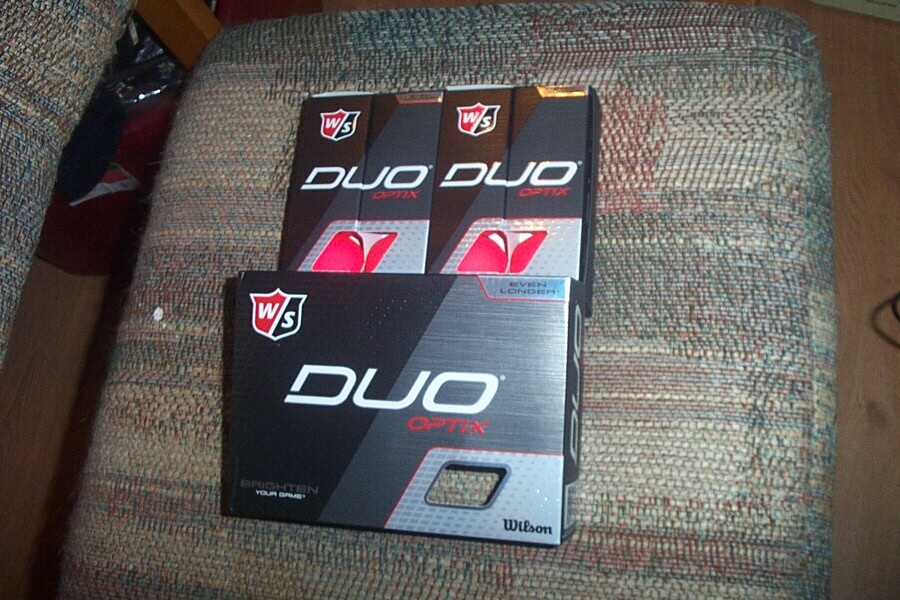 2 dozen BRAND NEW 2020 Wilson Staff Duo Optix golf balls  red