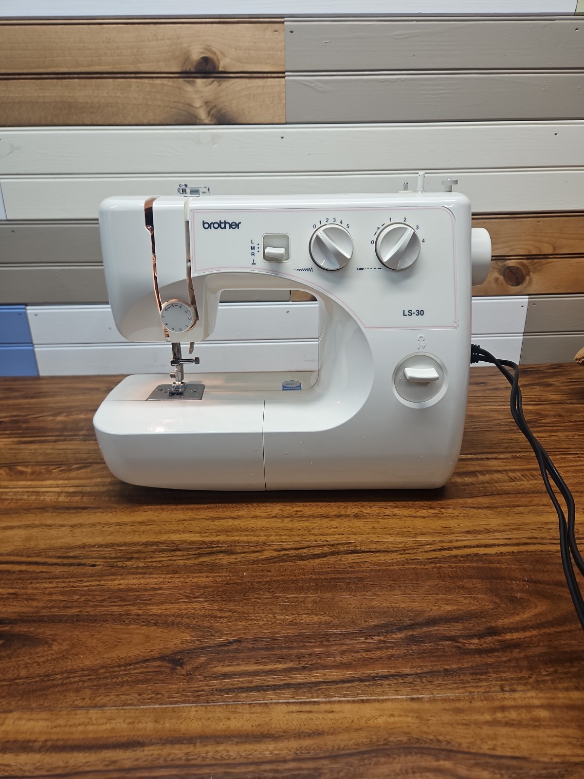 Brother LS-30 Sewing Machine Tested Working w/ Pedal & Orginal Box