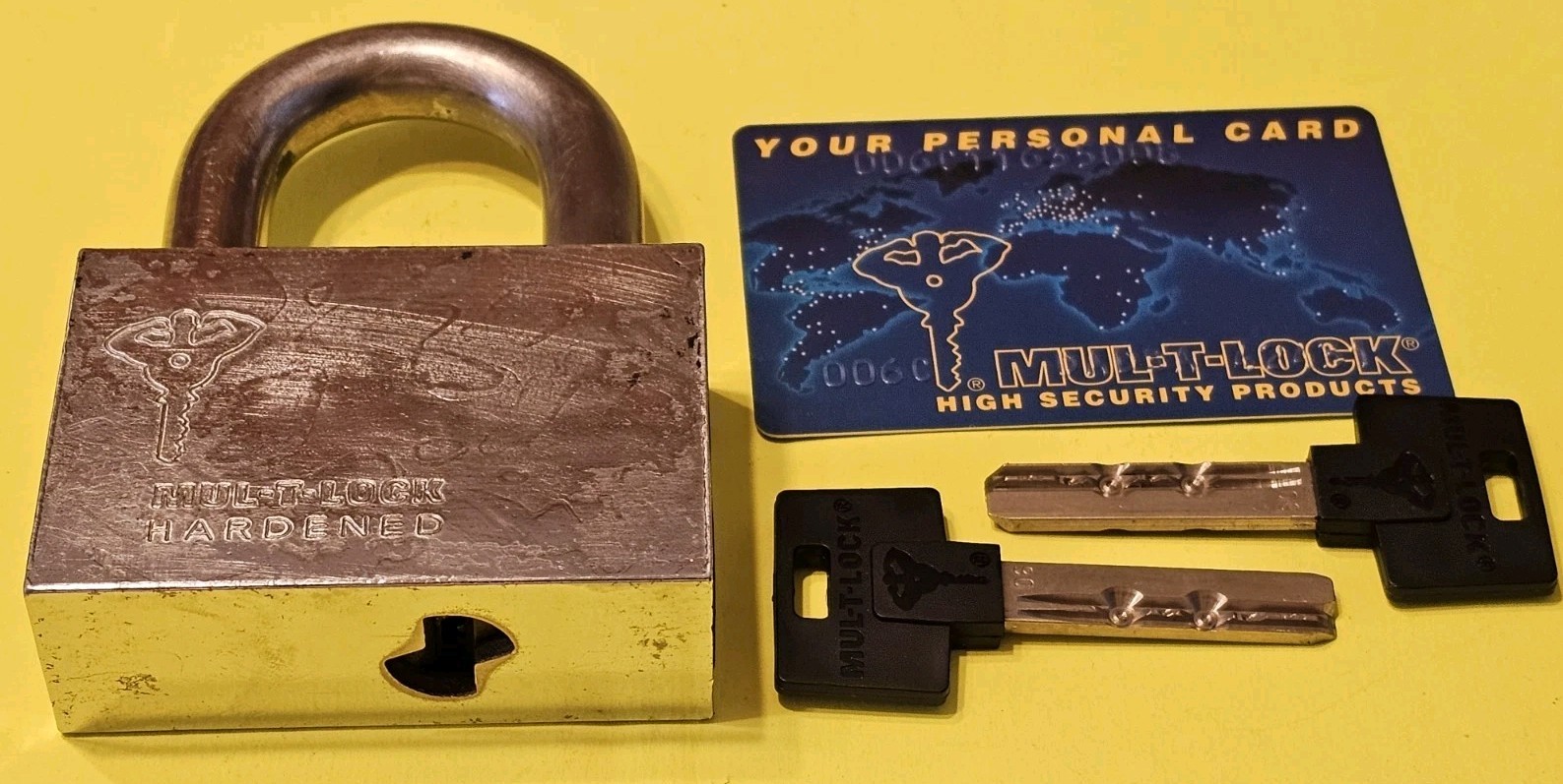 MUL T LOCK HIGH SECURITY PADLOCK Shed Gate Truck Hasp Van Bike ATV Chain Lock