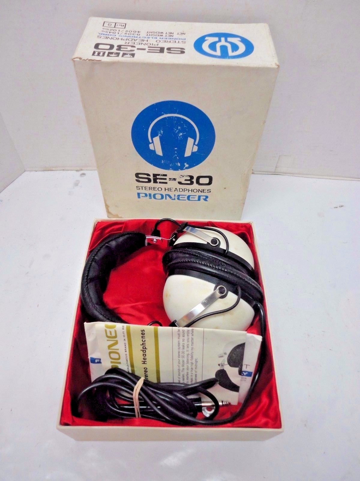 Vintage Pioneer Stereo Headphones SE-30 In Box w/Original Paperwork  Japan
