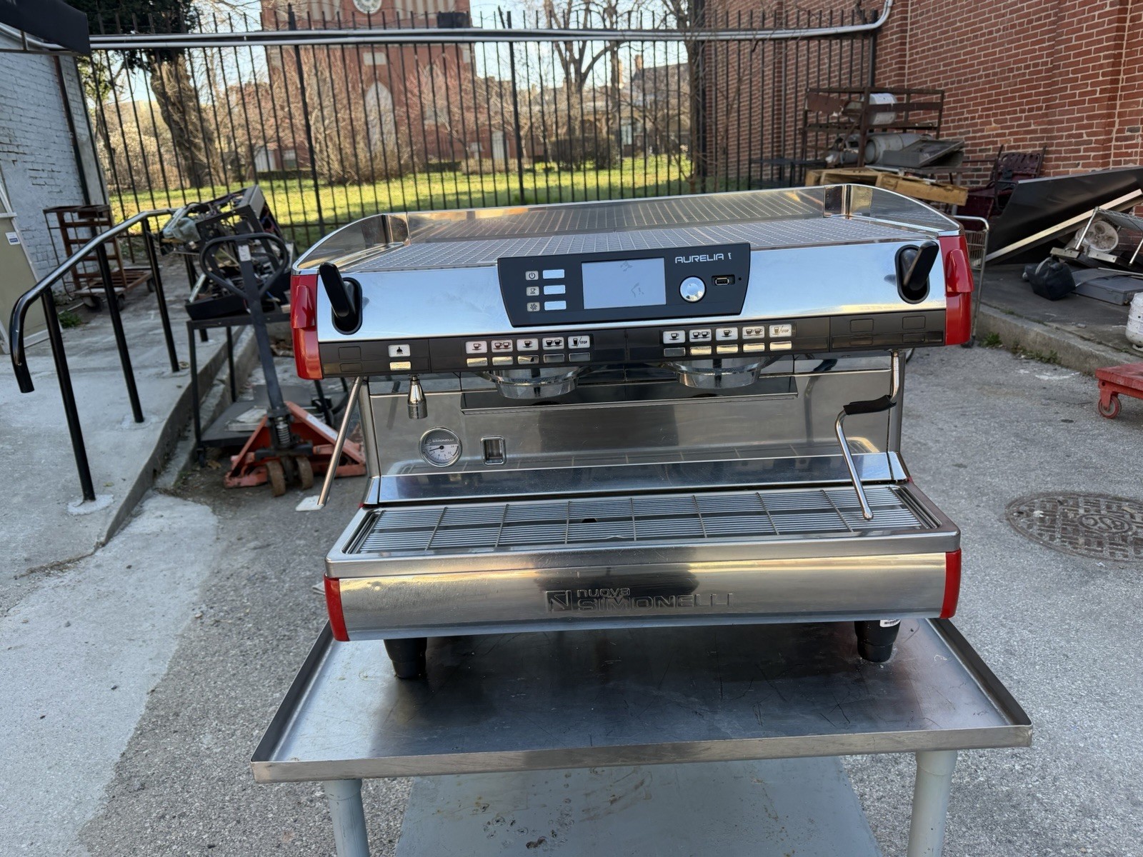 Nuova Simonelli Aurelia 2, Digit Espresso Machine. Please Read Description