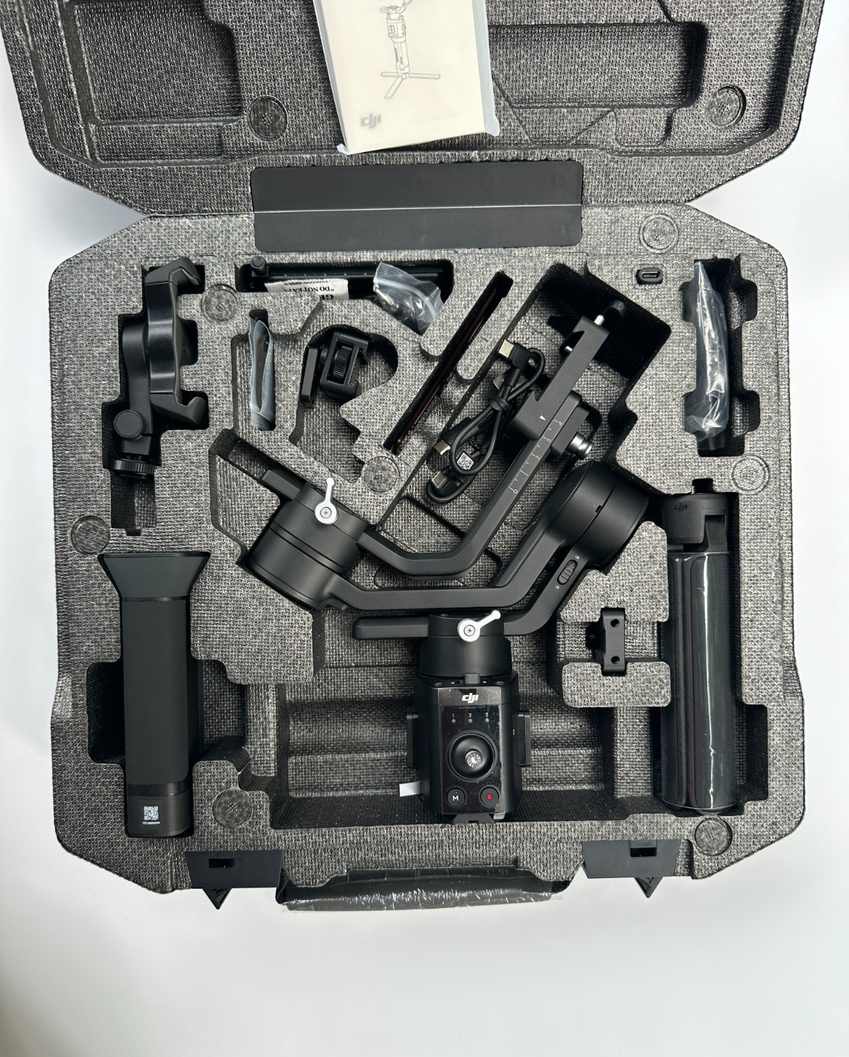 DJI Ronin-SC R18 Handheld Gimbal Stabilizer