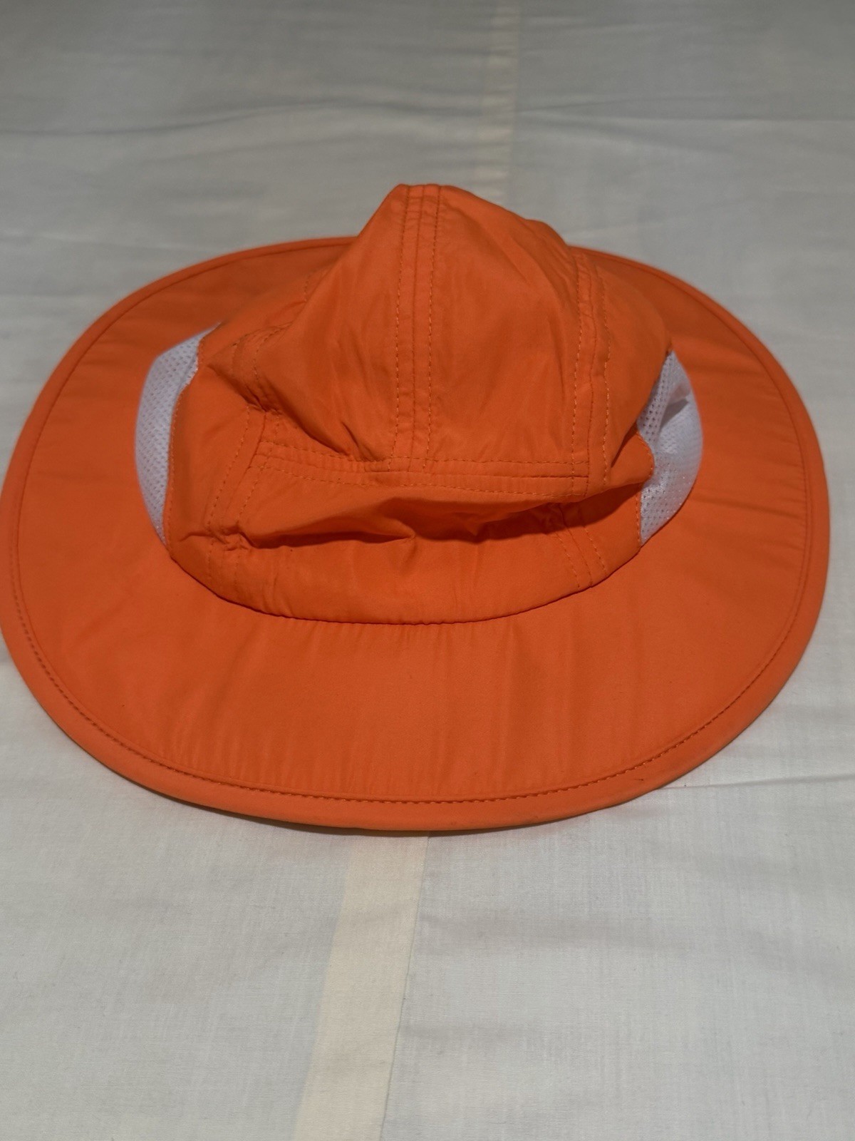 Connectyle Orange Wide Brim Sun Hat UPF 50+ Adjustable Mesh Vent Bucket Hat NWT