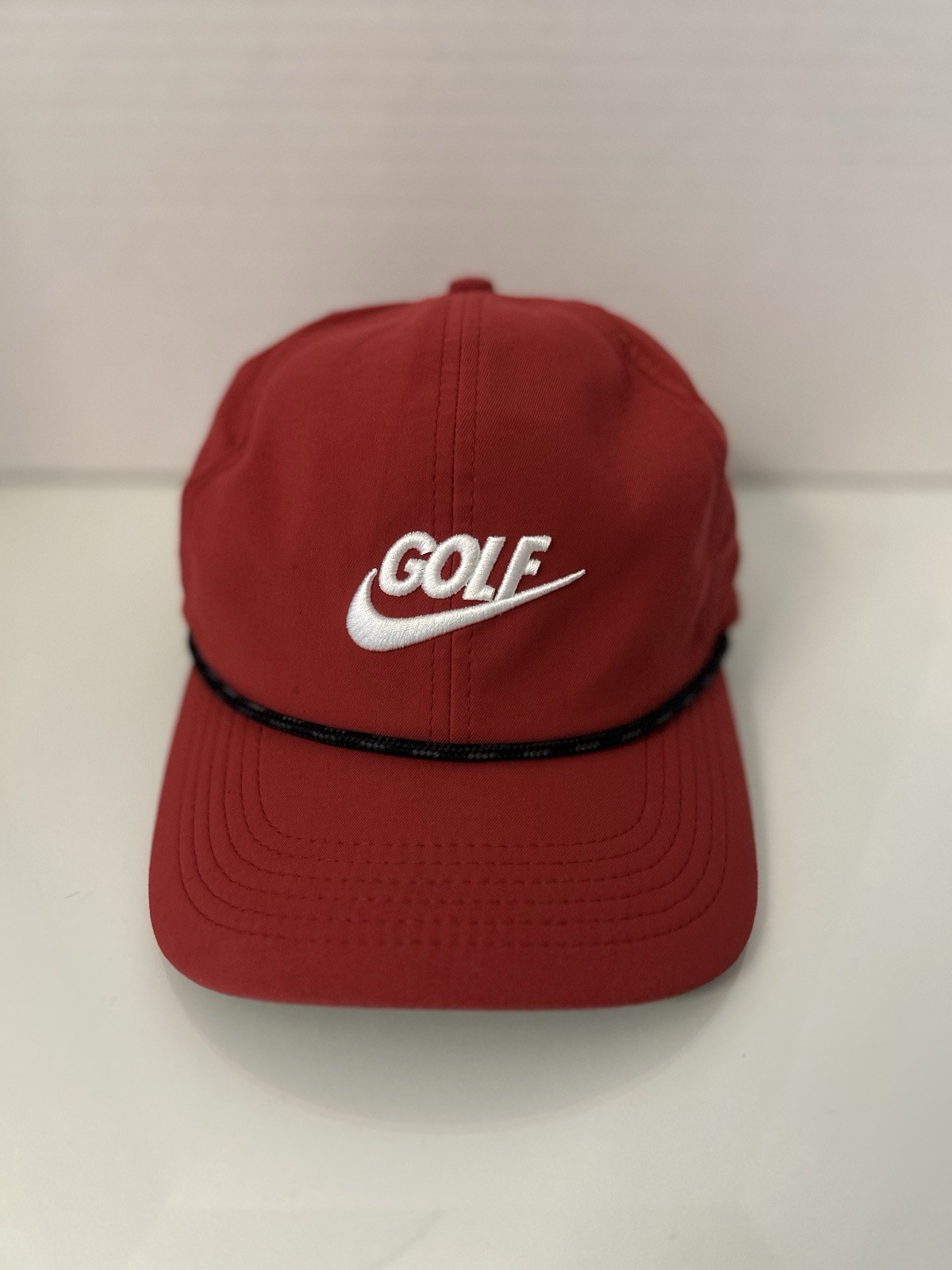Nike Golf Men’s Aerobill Classic99 Red Hat Cap Rope Golfer Dri-fit Swoosh