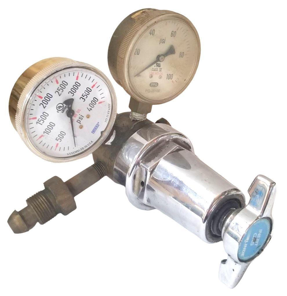 Trimline R-77 75-580 Gas Regulator 8401 W/ Two Gauges