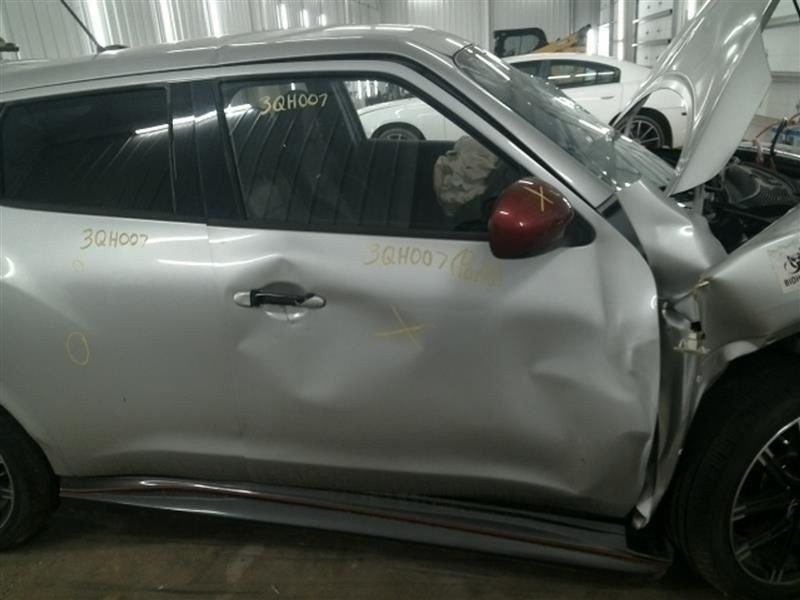 Driver Left Front Spindle/Knuckle Fits 11-25 LEAF 104685757