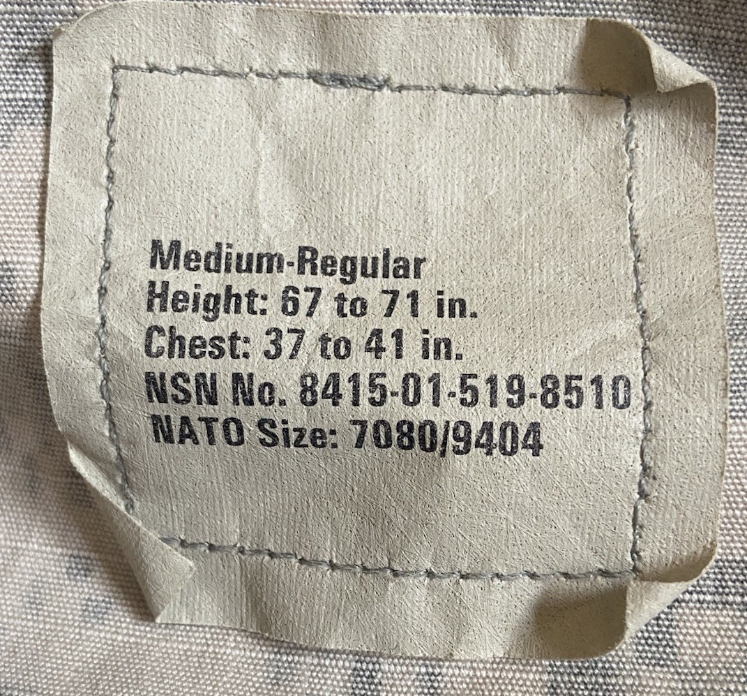Military Army Combat Uniform Coat Jacket Digital Camo Men's Size Medium Regular