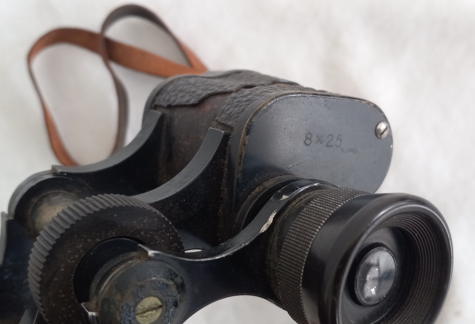 Vintage Fournier 8 x 25 Prism Binoculars with Case
