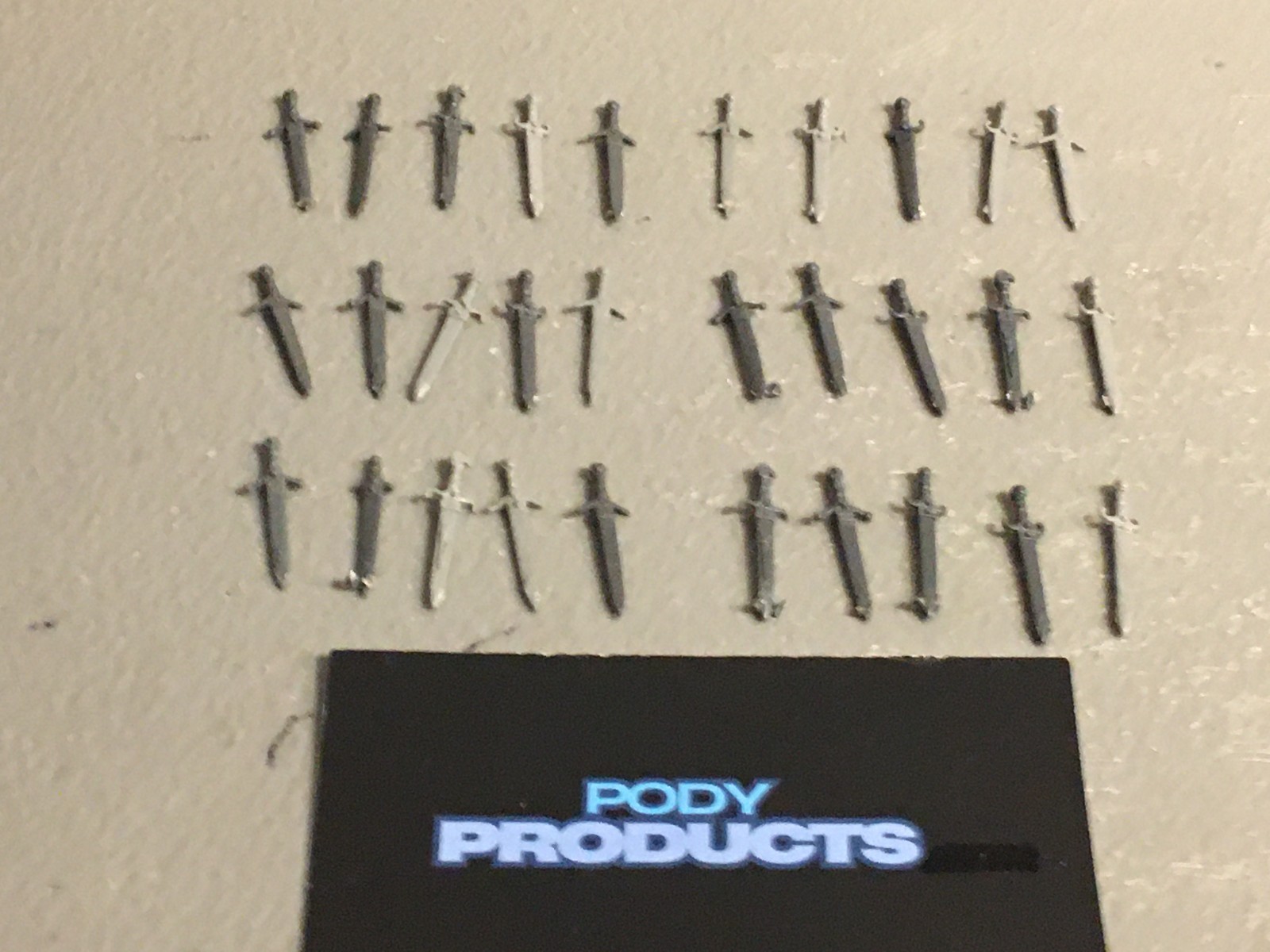 A37179 WARHAMMER FANTASY OLD WORLD MIXED BITS LOT SHEATHED SWORDS GW