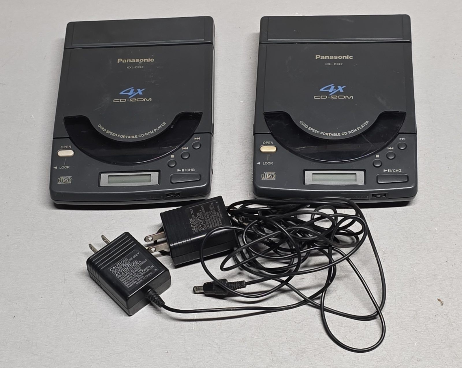 Panasonic KXL-D742 4X Portable CD-ROM Player Lot of 2 w AC Adapters