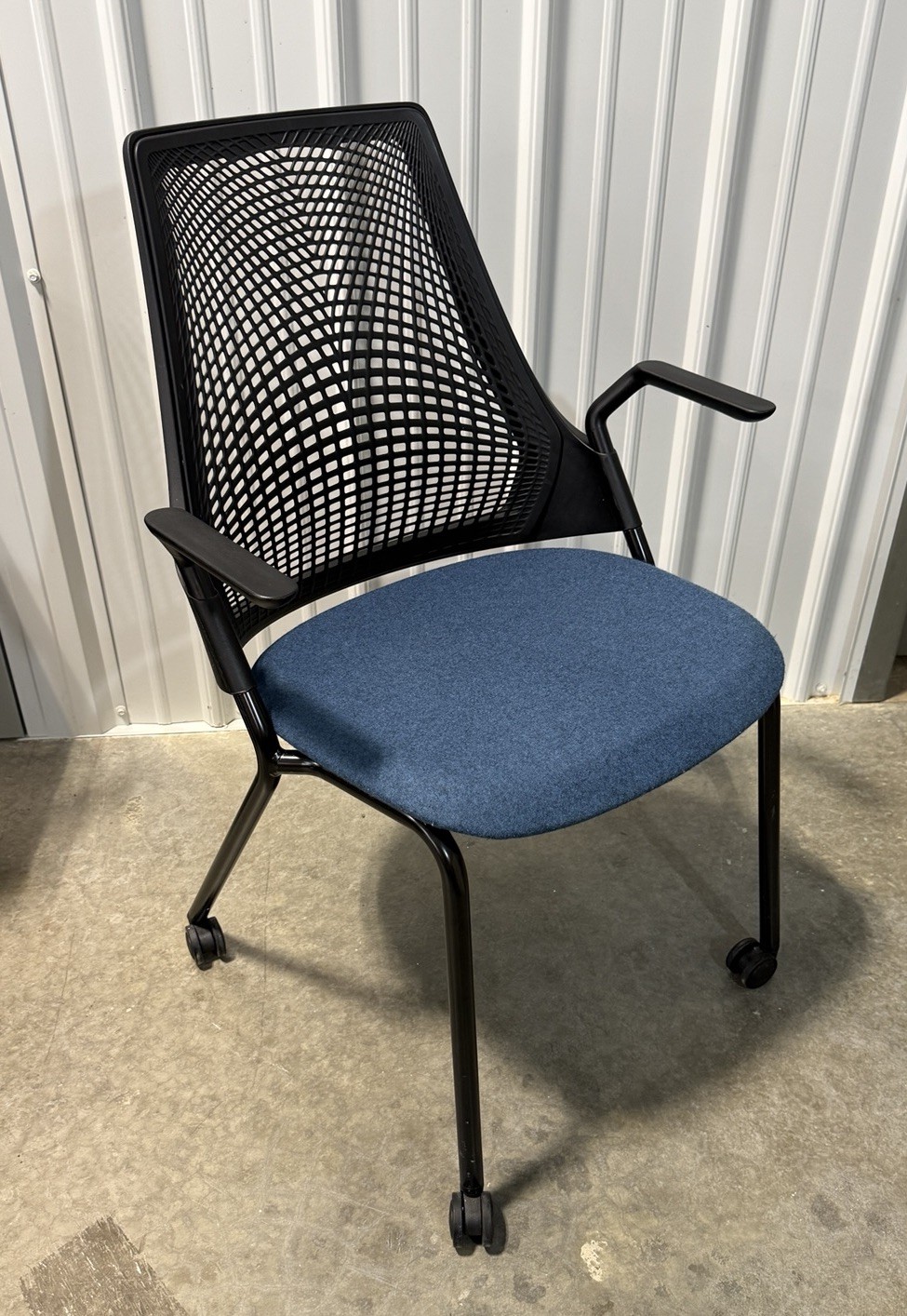 Herman Miller Sayl Arm Chair On Wheels Blue Fabric Office Chair