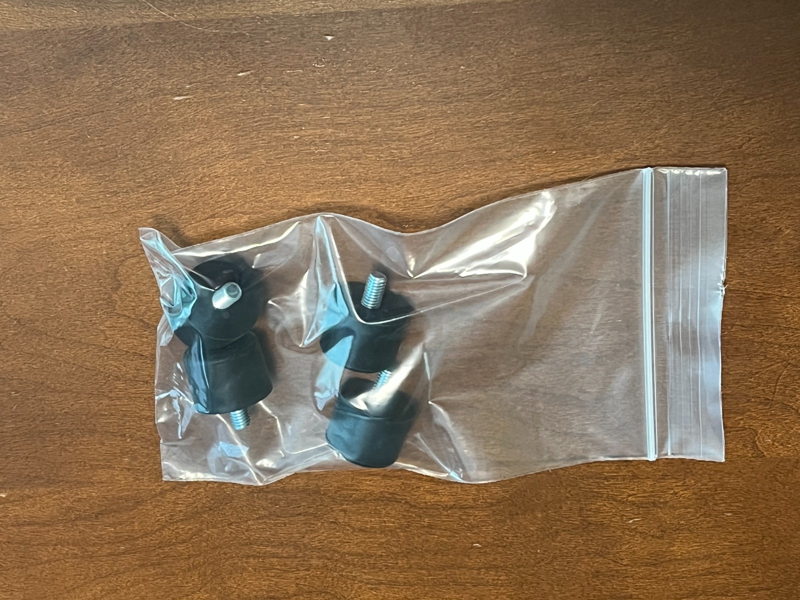 Baldor Bench Grinder Rubber Feet Foot Bumper Qty 4 NEW Replaces RM1005A01SP