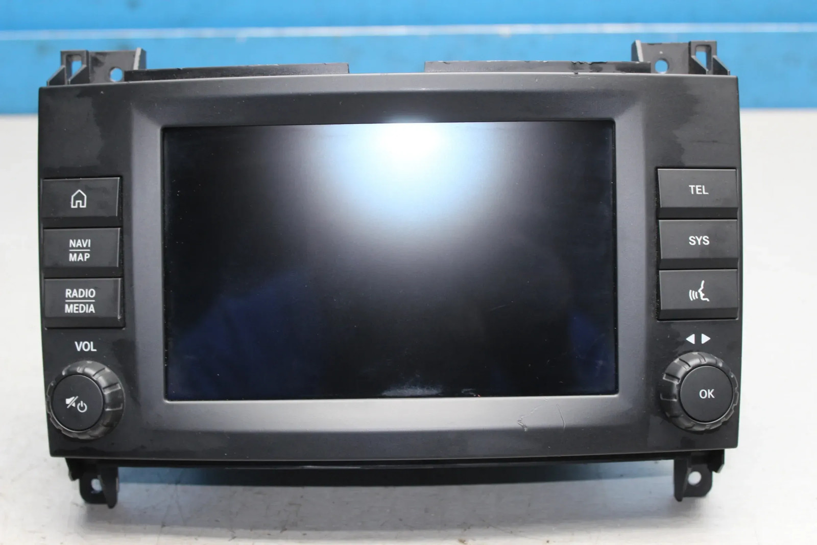 Mercedes Benz W447 Autoradio VIS Media Radio GPS Navi Navigation A4479002918