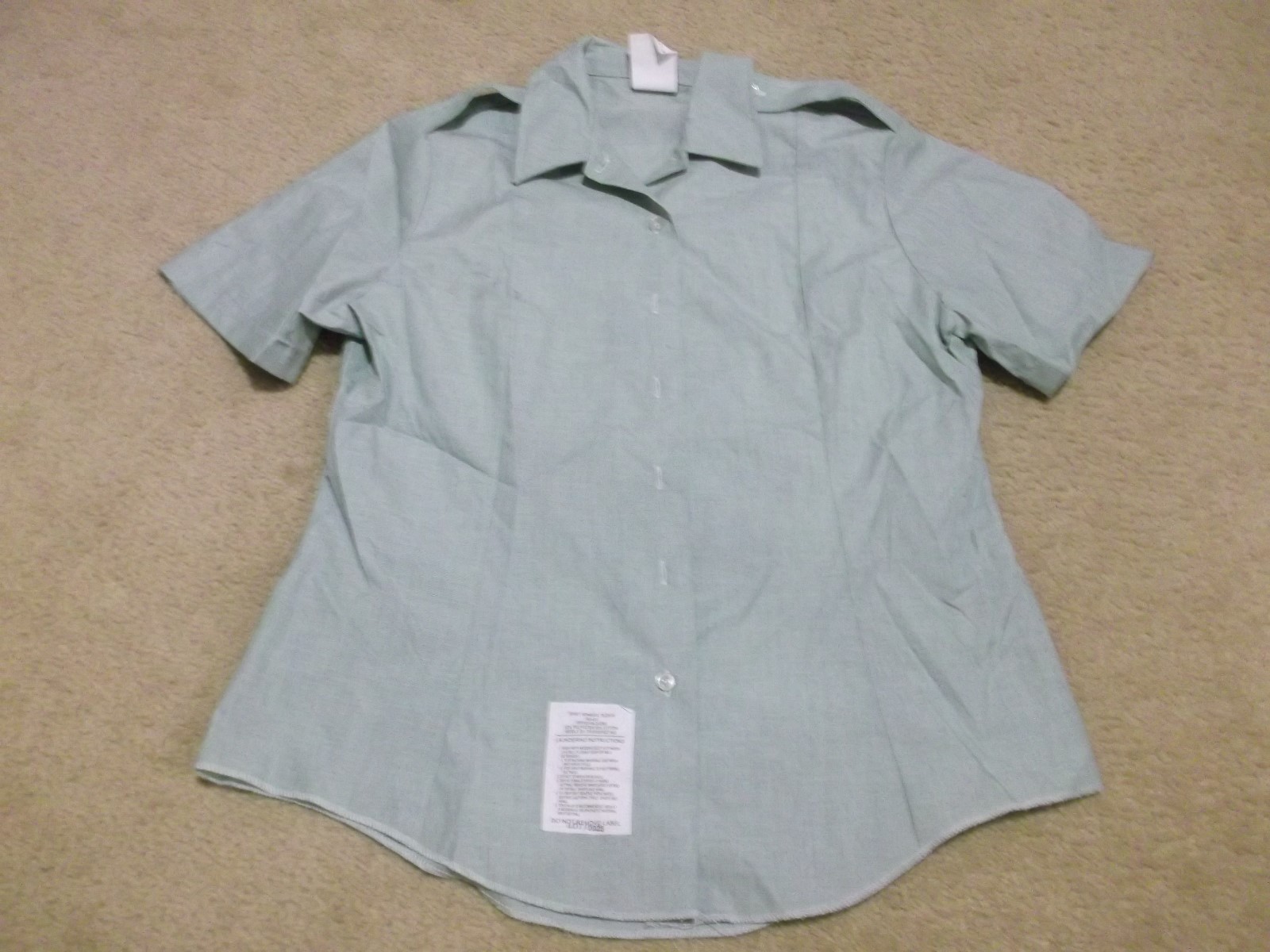 ARMY SHORT SLEEVE SHIRT WOMAN TUCK-IN GREEN SZ 16R ( 41 ) NEW