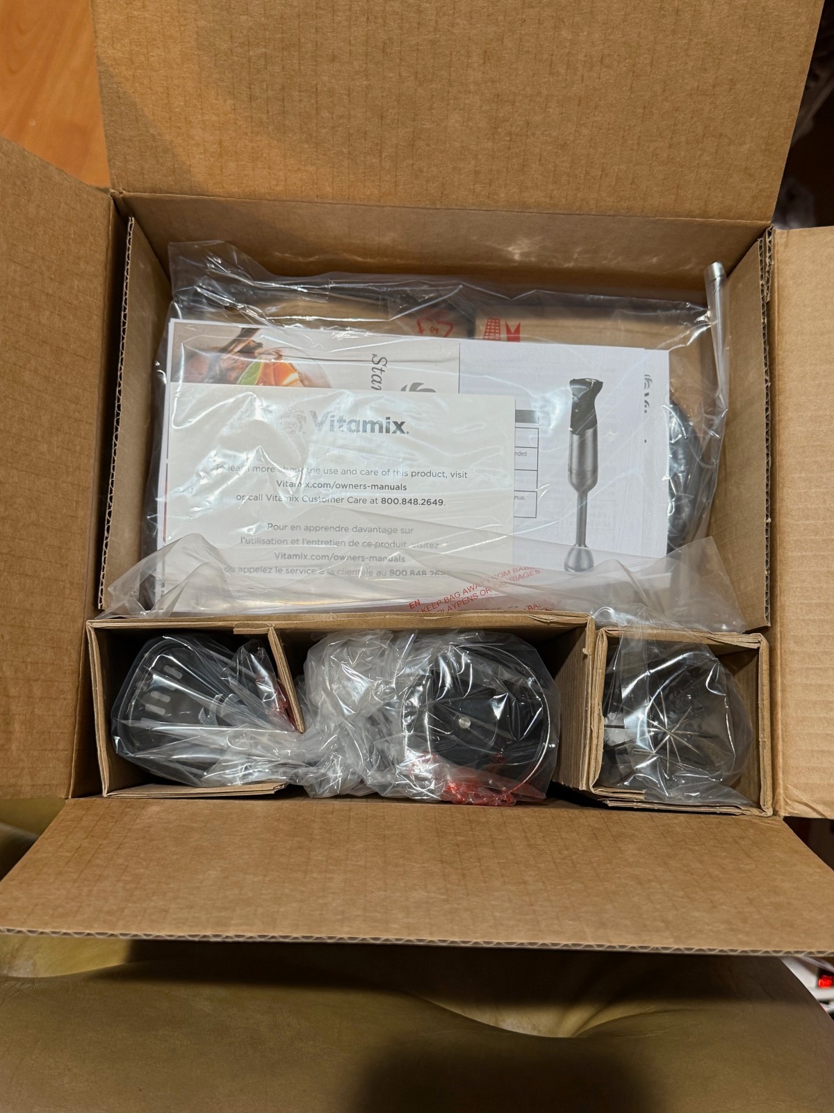 Vitamix Immersion 5 Speed Blender Model VM0219- 4 Piece Bundle
