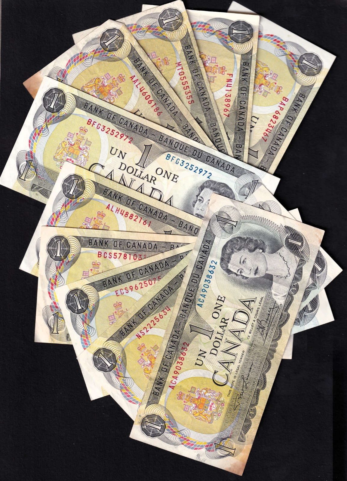 Canada 1973 $1 Banknotes – Lot of 10 – VF–AU – Random Selection