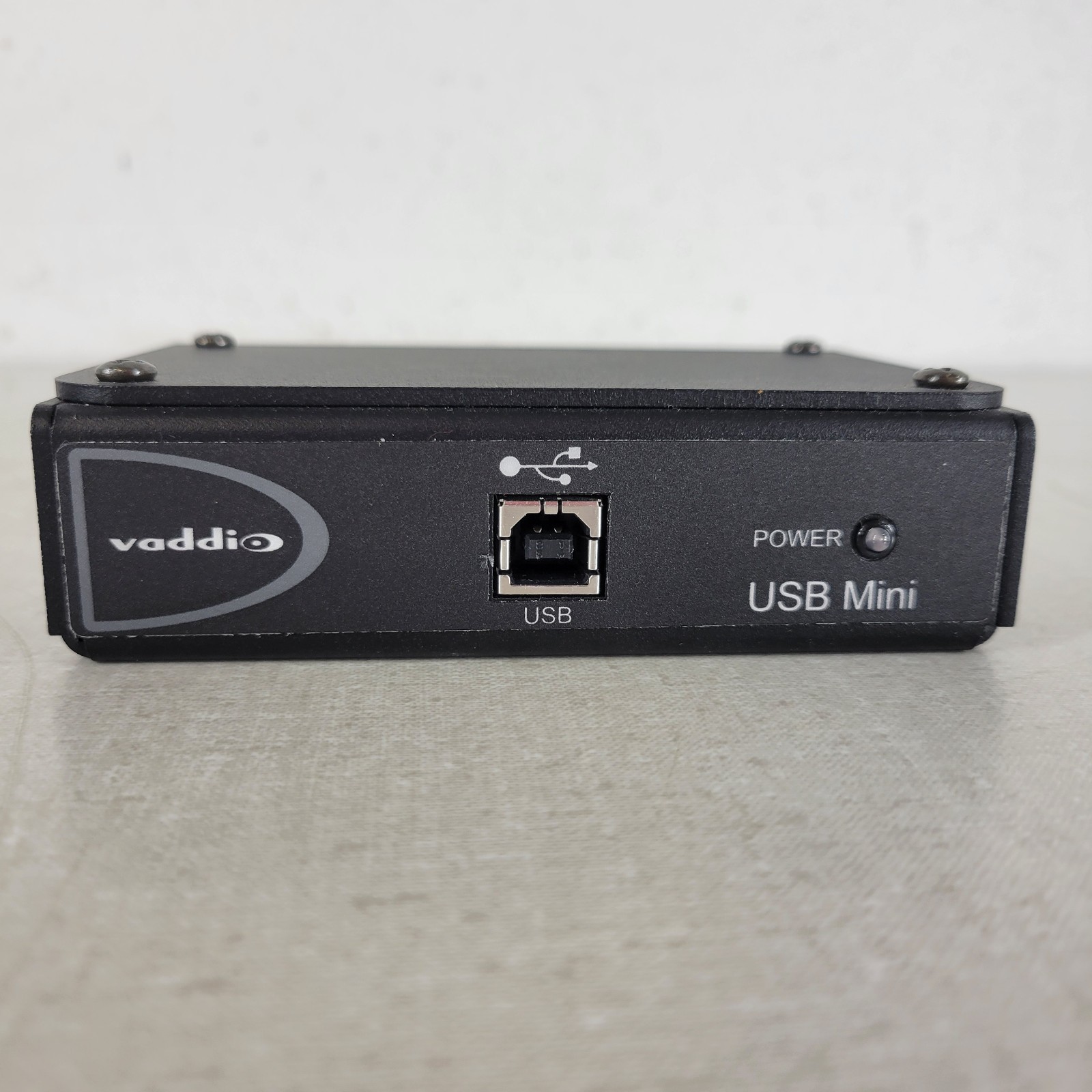 VADDIO 9981105039 Quick-Connect USB Mini, 24V DC, USB Type-A To Type-B