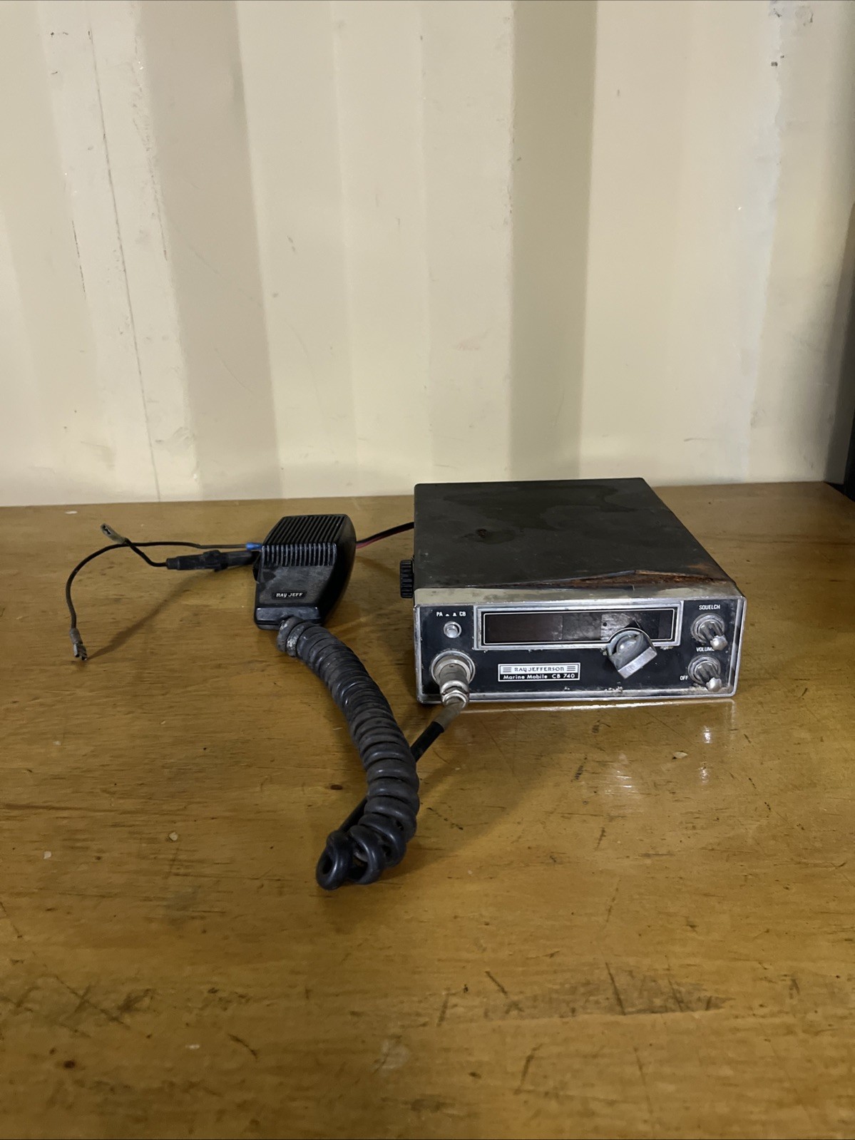RAY JEFFERSON 40 Channel Marine Mobile CB-740 Radio Japan Made For Parts Repair