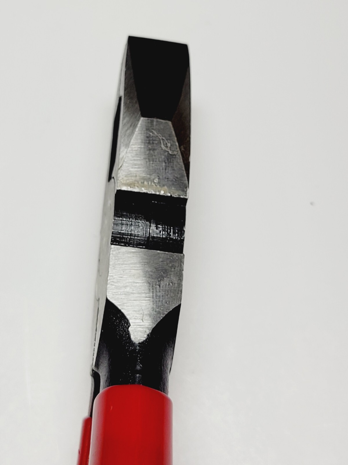 Blackhawk Linemans Pliers 8.5"