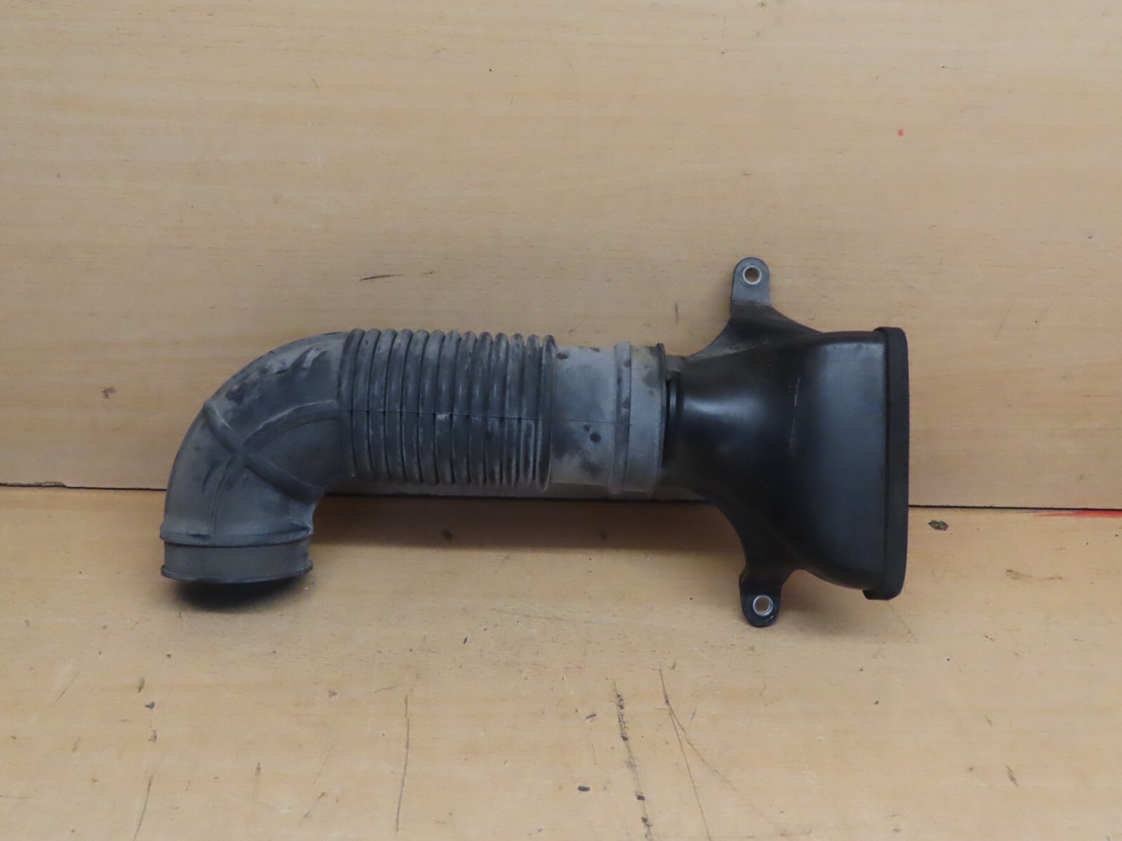 2015 Suzuki Vitara SZ5 Allgrip MK4 Auto - Air Intake Pipe 15062630 (B24)