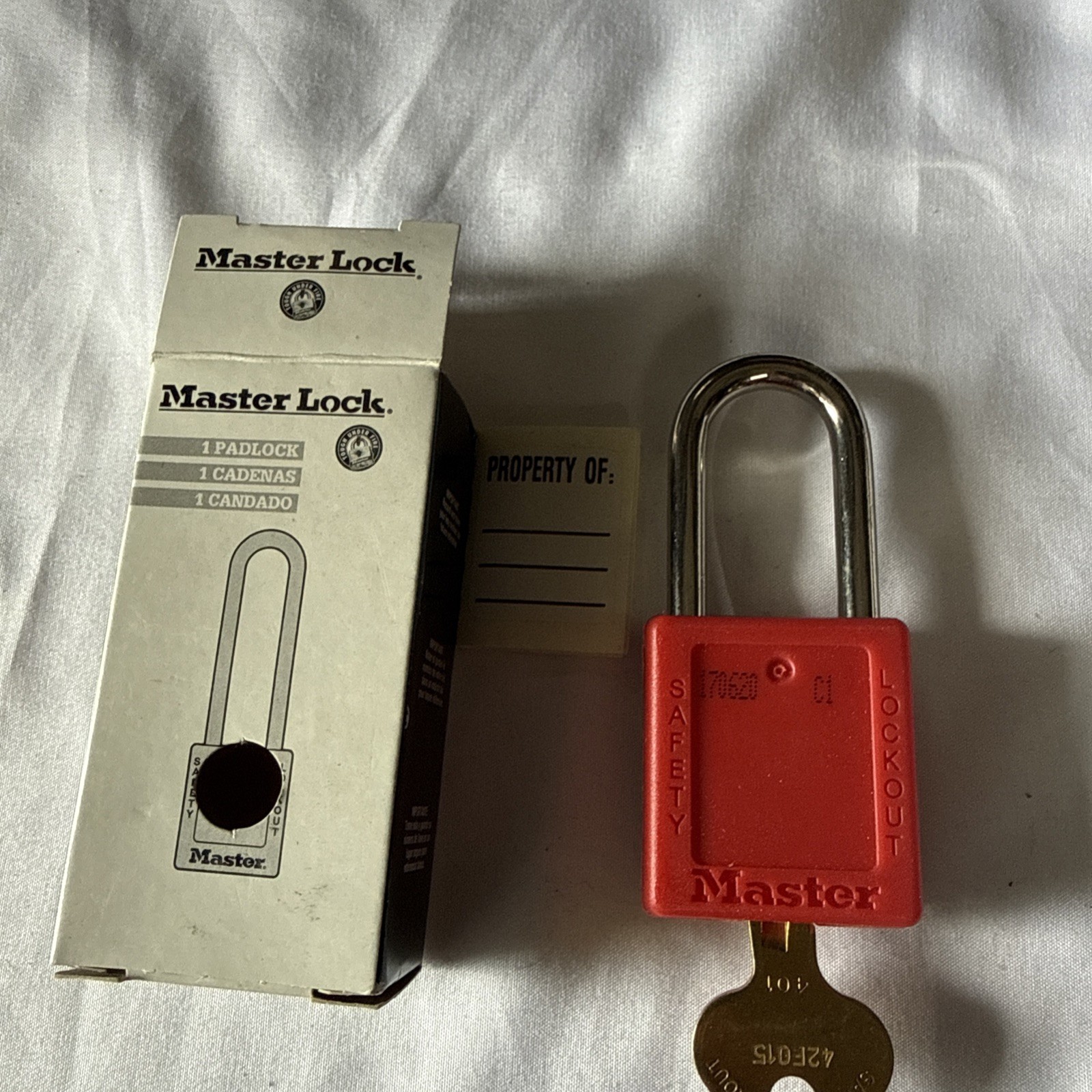 Master Lock 410RED Lockout Padlock - Red inbox With Stickers New Never Used!