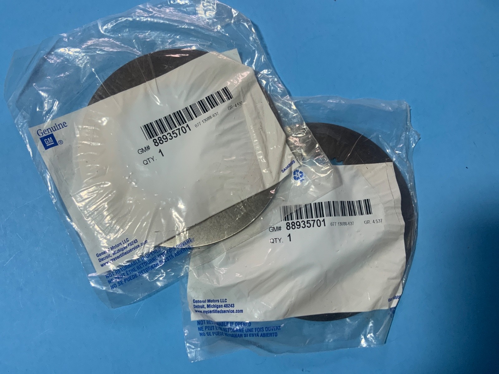 2 OEM GM TRANSFER CASE PLATE  GM # 88935701