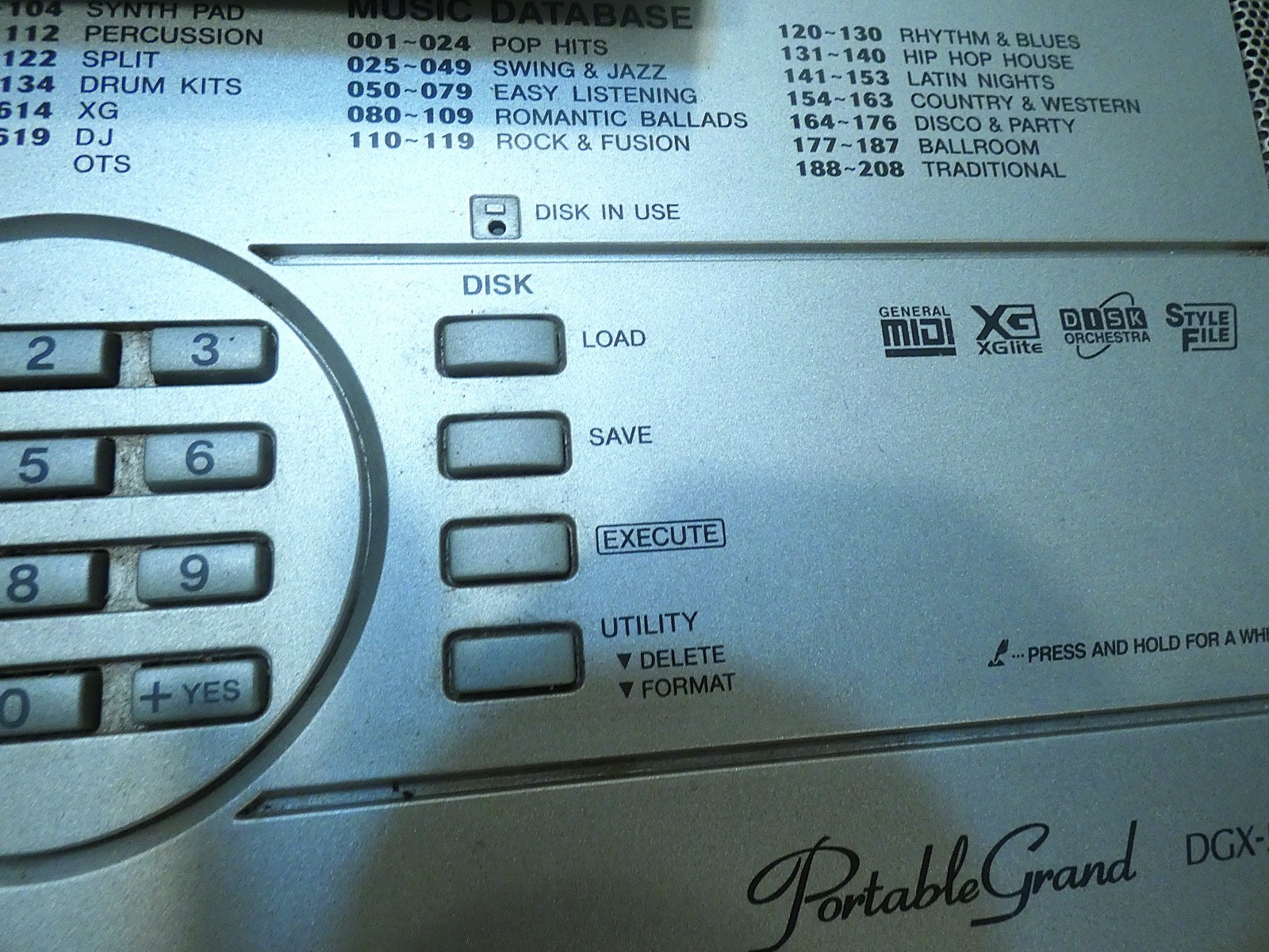 Yamaha DGX-500 Grand 88-Key Digital Piano in a very good condition