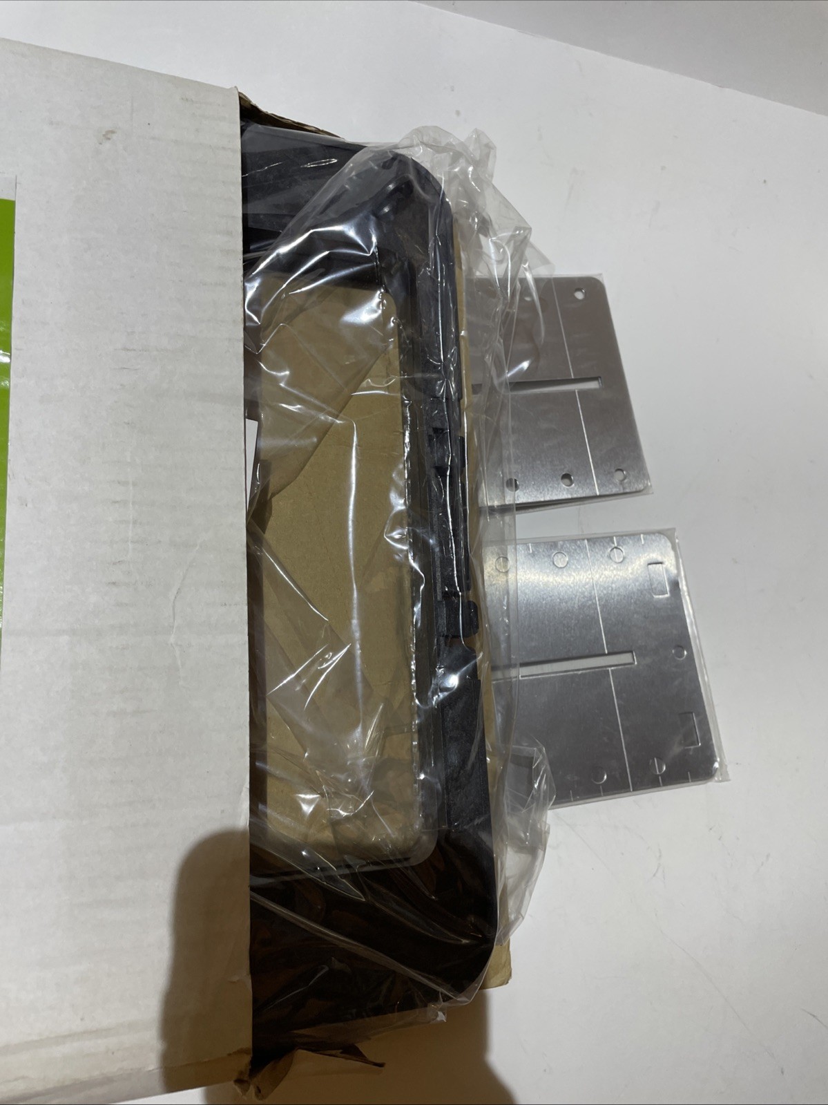 Legrand 8" In-Wall Pre-Construction Bracket Model: 364675-02