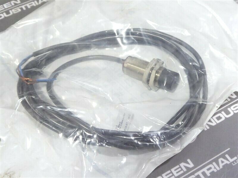 NEW Allen Bradley 872C-DH8NP18-E2 Inductive Proximity Sensor