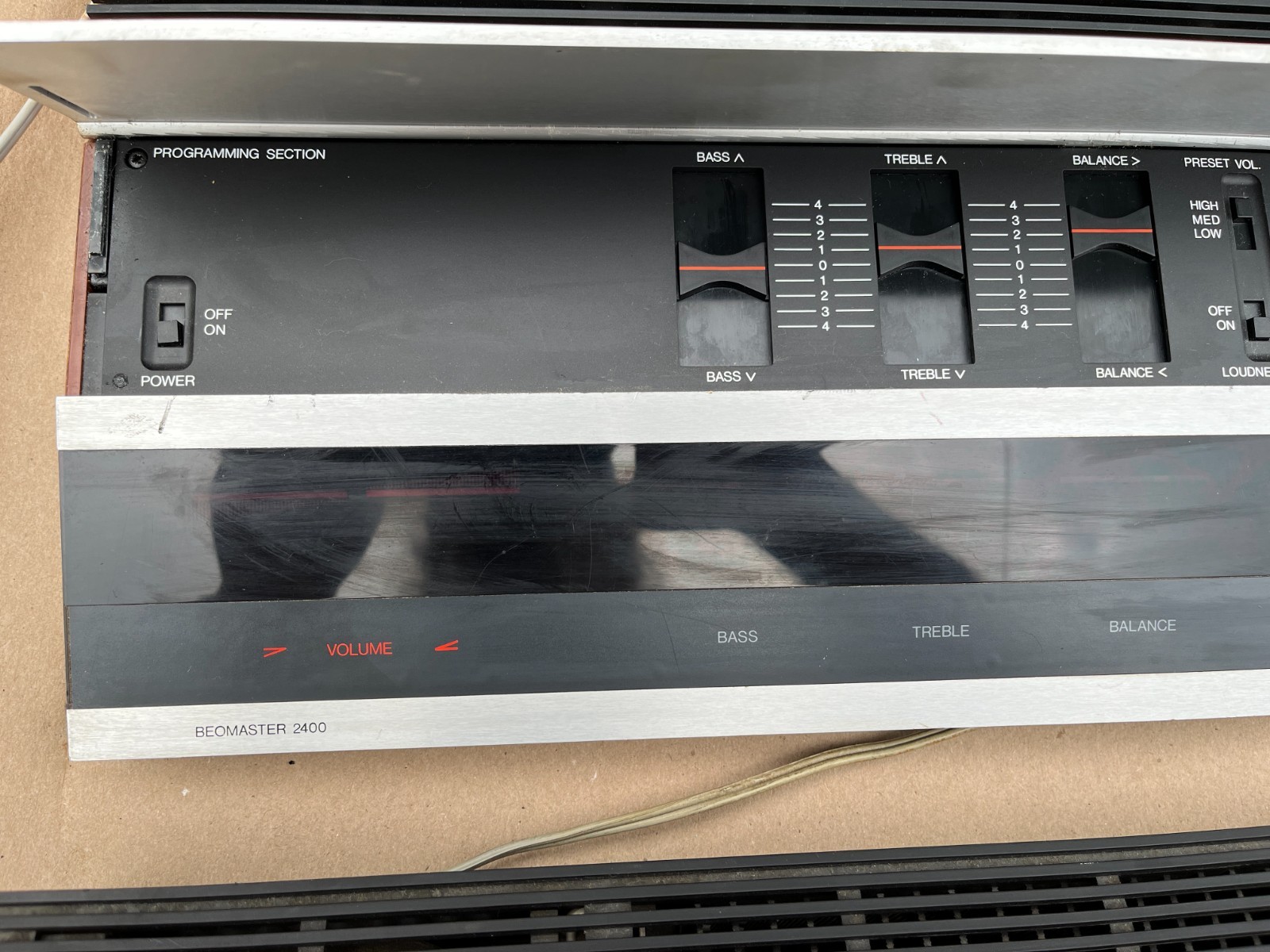 Bang & Olufsen BeoMaster 2400 T 2902 AND ONE 1900 MODEL NO. 2904