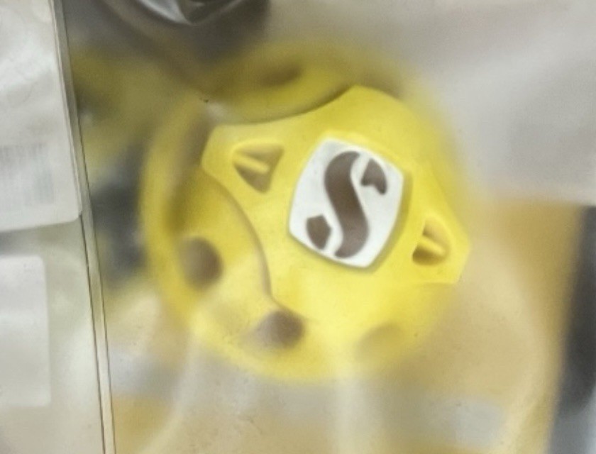 scubapro s600 purge cover(Yellow color) for older s600 version
