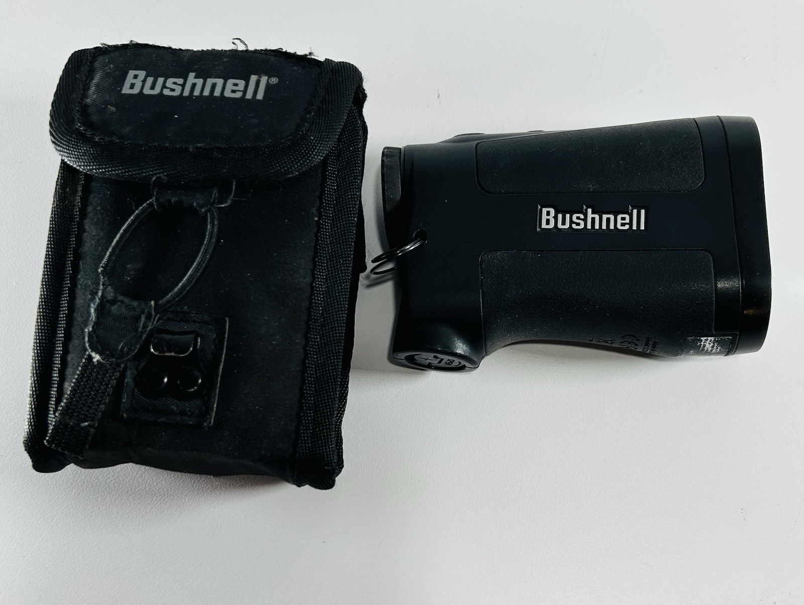 BUSHNELL Legend Laser Rangefinder Black Battery LL1200SBL Read Details