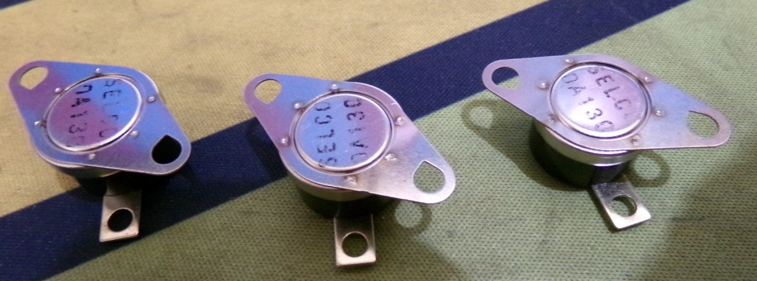 LOT OF 3 SELCO 0A-130 OA-130  1/2" DISK THERMOSTAT AUTO RESET (BIN 2)