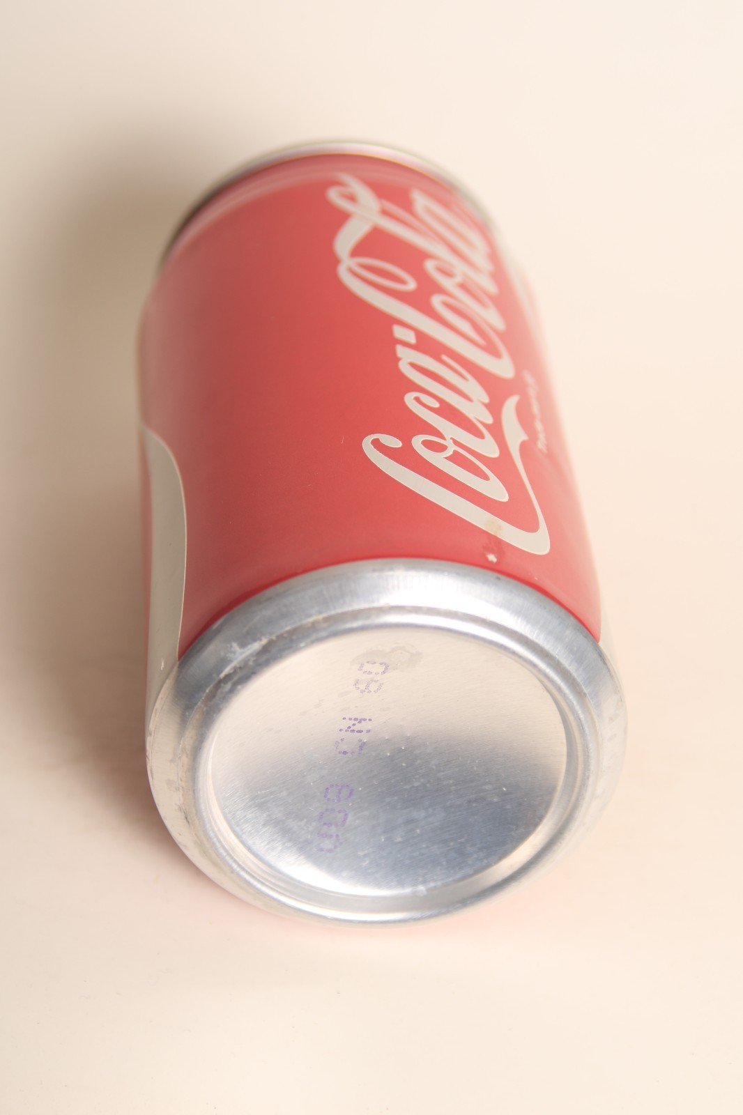 Coca-Cola soda can - 12oz