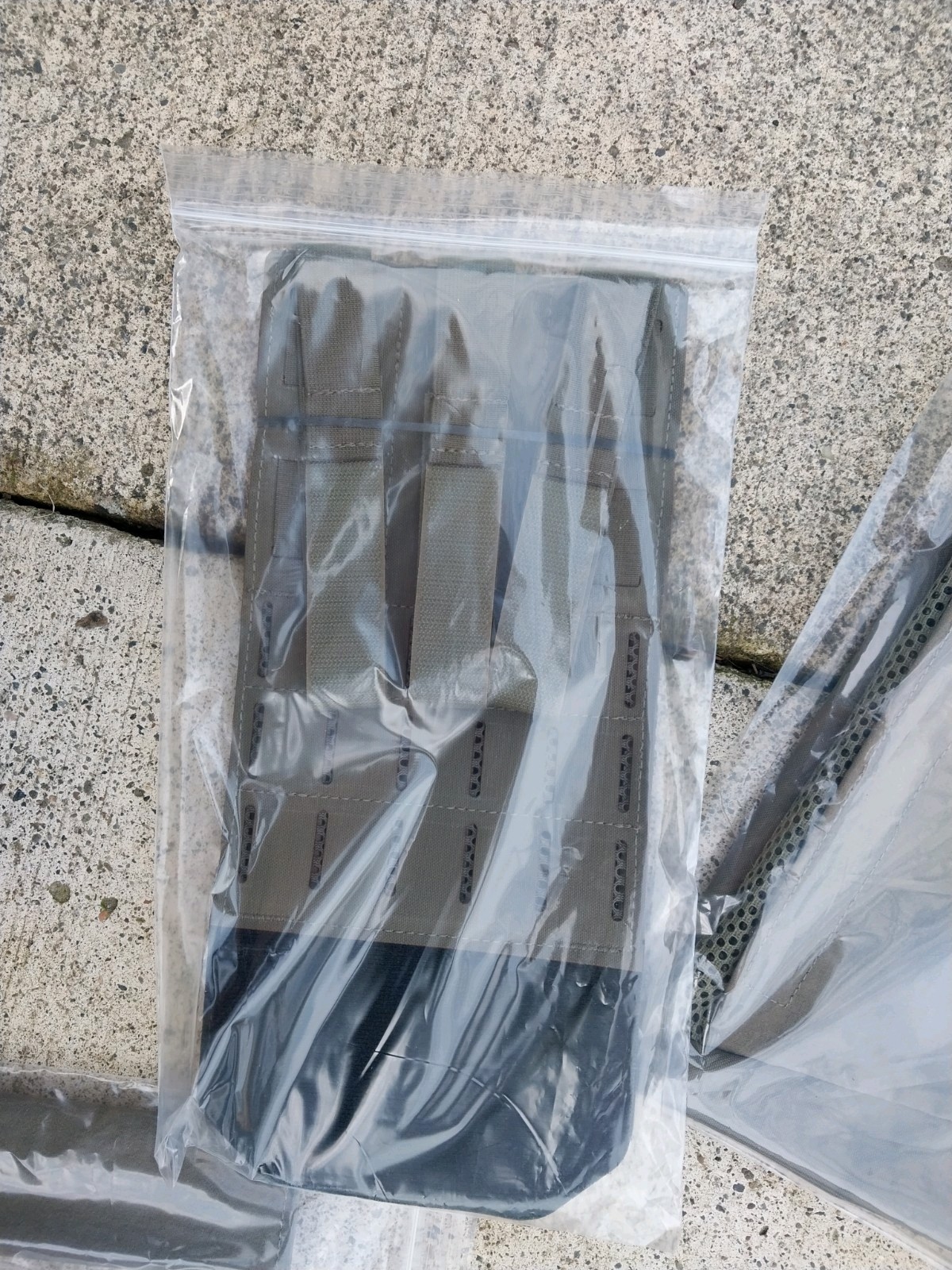 Tracer Tactical E-mbav Ranger Green Size M. Read Description For More Info