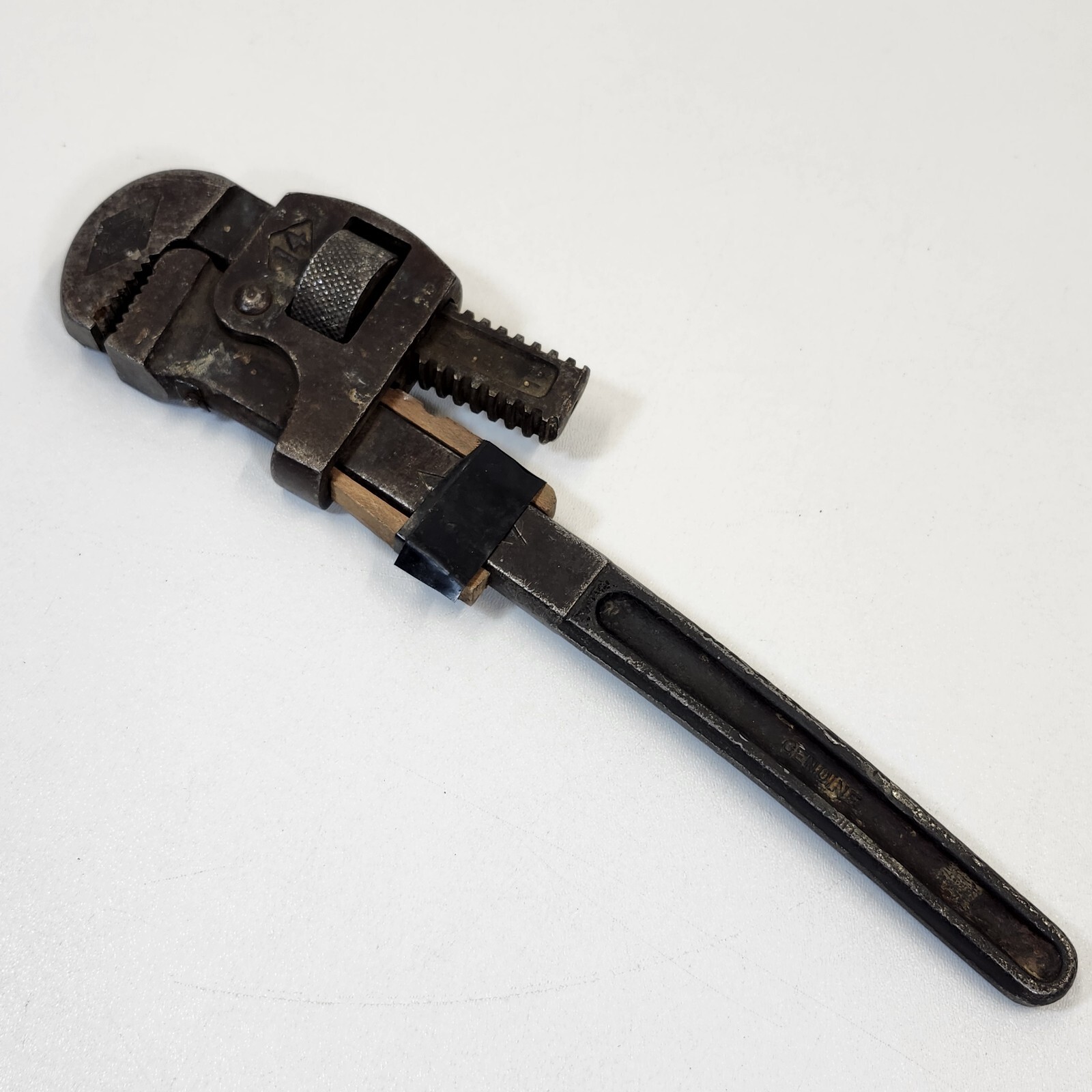 12" Walworth Stillson Heavy Duty Adjustable Jaw Pipe Wrench #14 Vintage w/ Shims