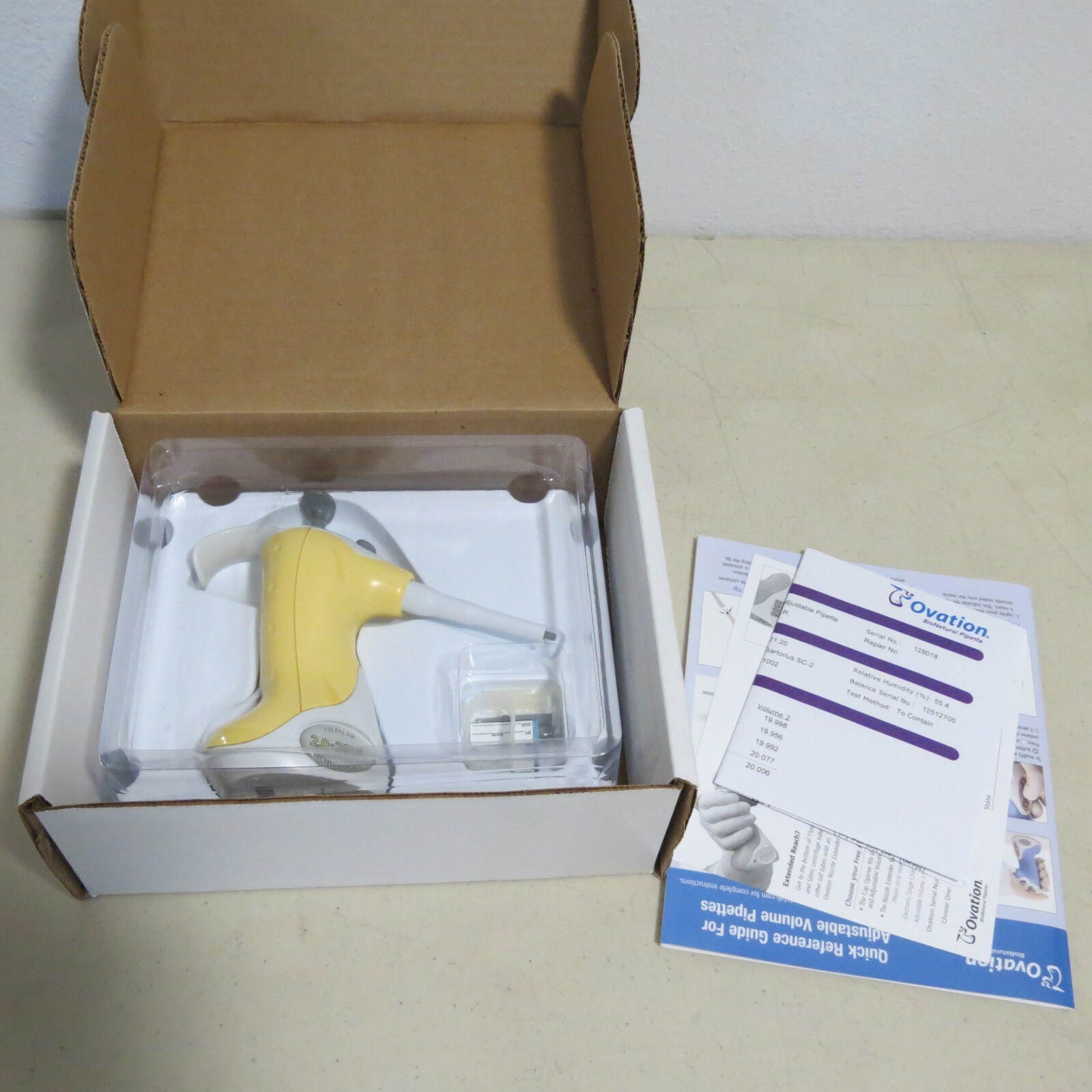 VISTALAB OVATION 1057-0020 YELLOW ELECTRONIC PIPETTE 2-20UL ADJUSTABLE 2.0-20