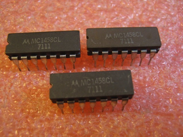 MC1458CL Lot of 3 NOS Pieces from Motorola